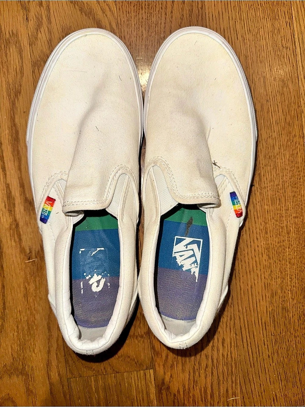 Vans Classic Slip-On Rainbow Sole Sneakers US 9.5